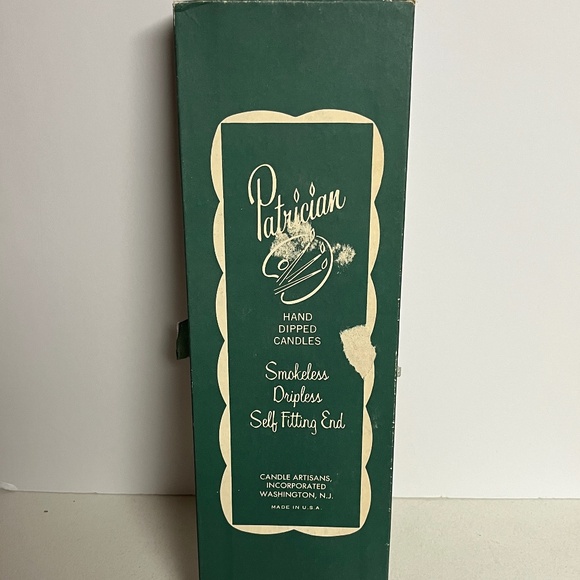 Patrician Green Box 0f 12 Hand Dipped Candles Classic 18" Dripless Smokeless - Picture 2 of 9